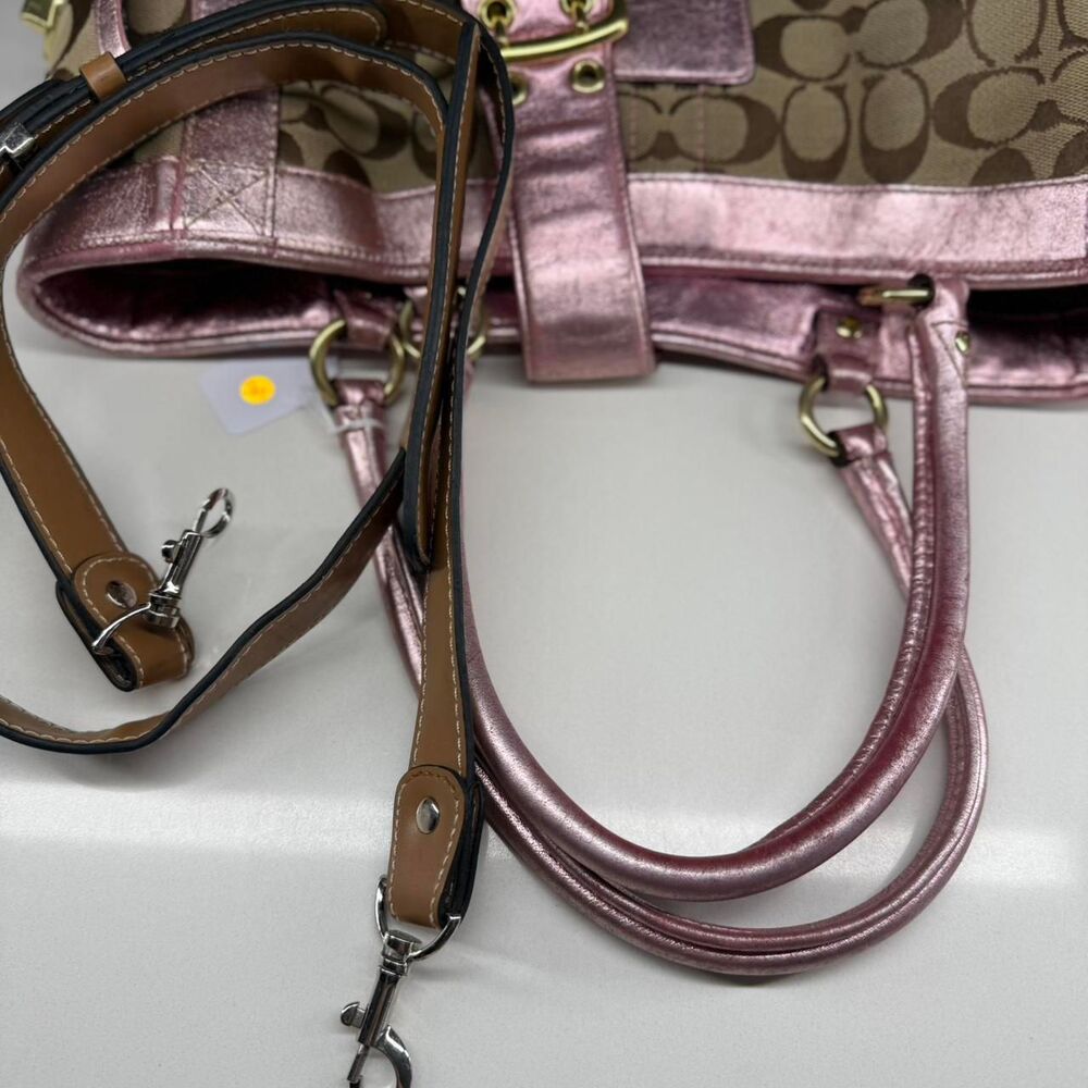 Coach Metallic Pink Shoulder bag - Picture 8 of 8